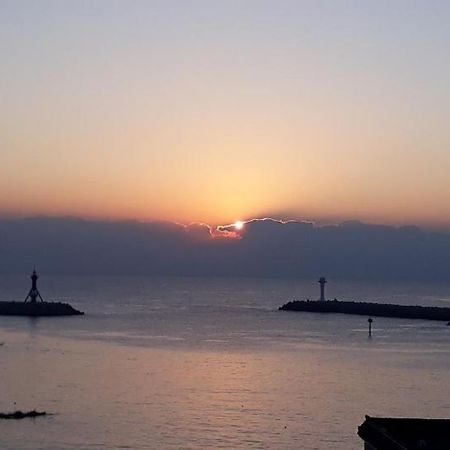 Brown Dot Gijang Yeonhwari Hotel Busan Bagian luar foto