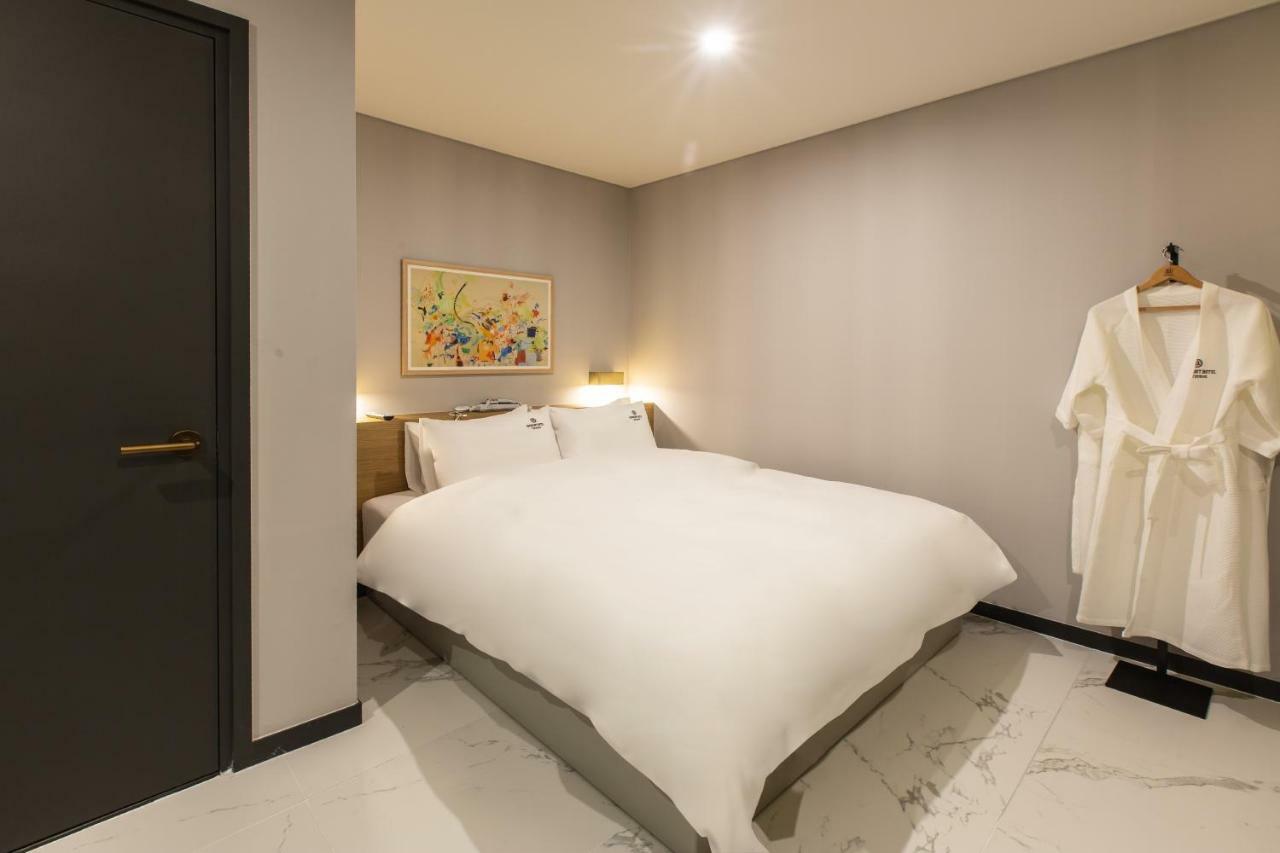 Brown Dot Gijang Yeonhwari Hotel Busan Bagian luar foto