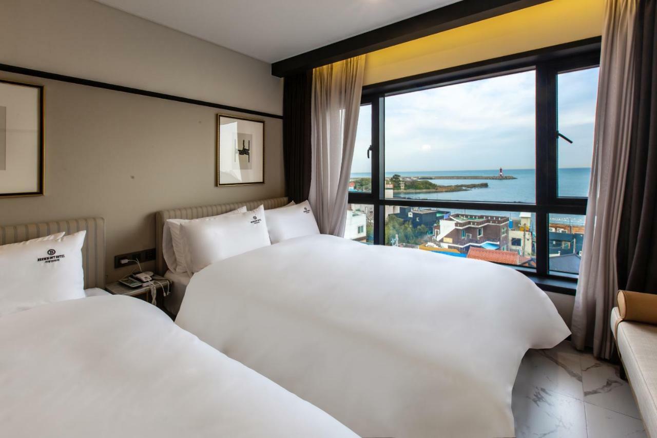 Brown Dot Gijang Yeonhwari Hotel Busan Bagian luar foto