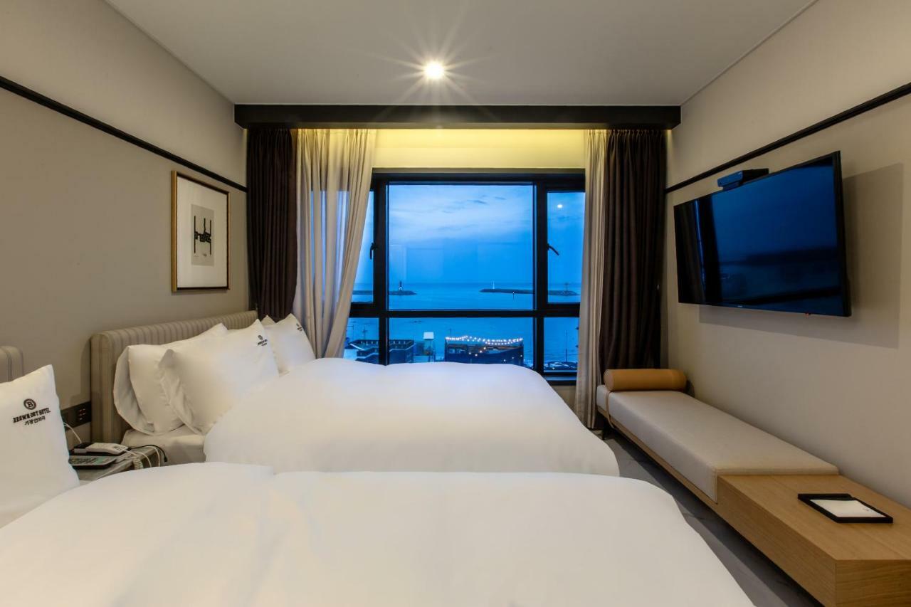 Brown Dot Gijang Yeonhwari Hotel Busan Bagian luar foto