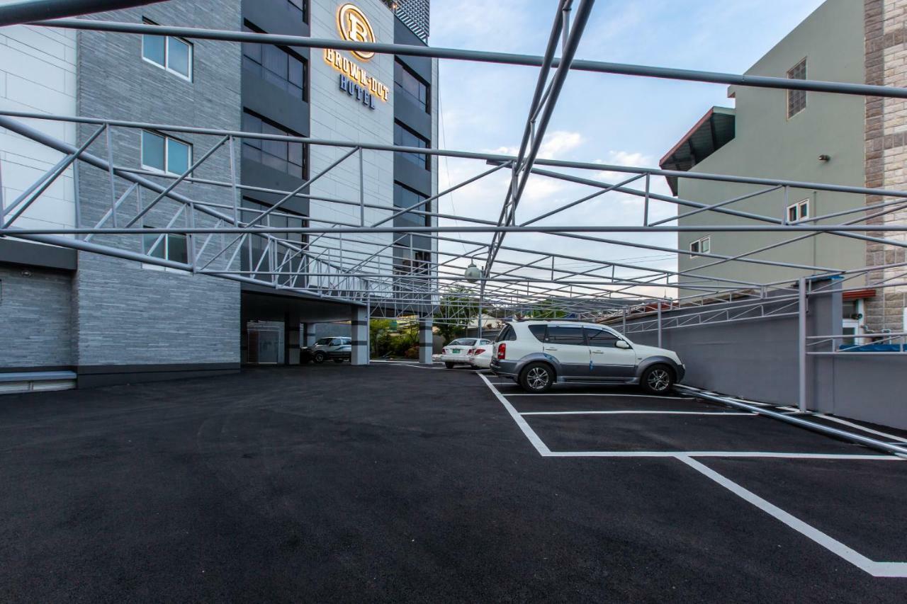 Brown Dot Gijang Yeonhwari Hotel Busan Bagian luar foto