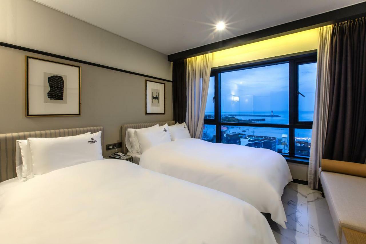 Brown Dot Gijang Yeonhwari Hotel Busan Bagian luar foto