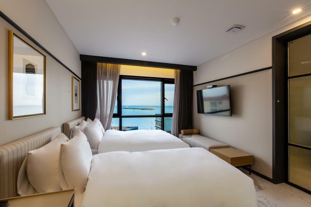 Brown Dot Gijang Yeonhwari Hotel Busan Bagian luar foto