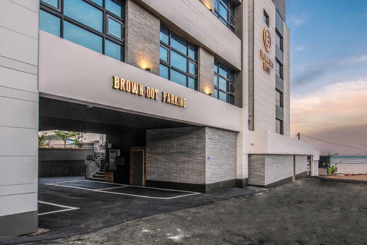 Brown Dot Gijang Yeonhwari Hotel Busan Bagian luar foto