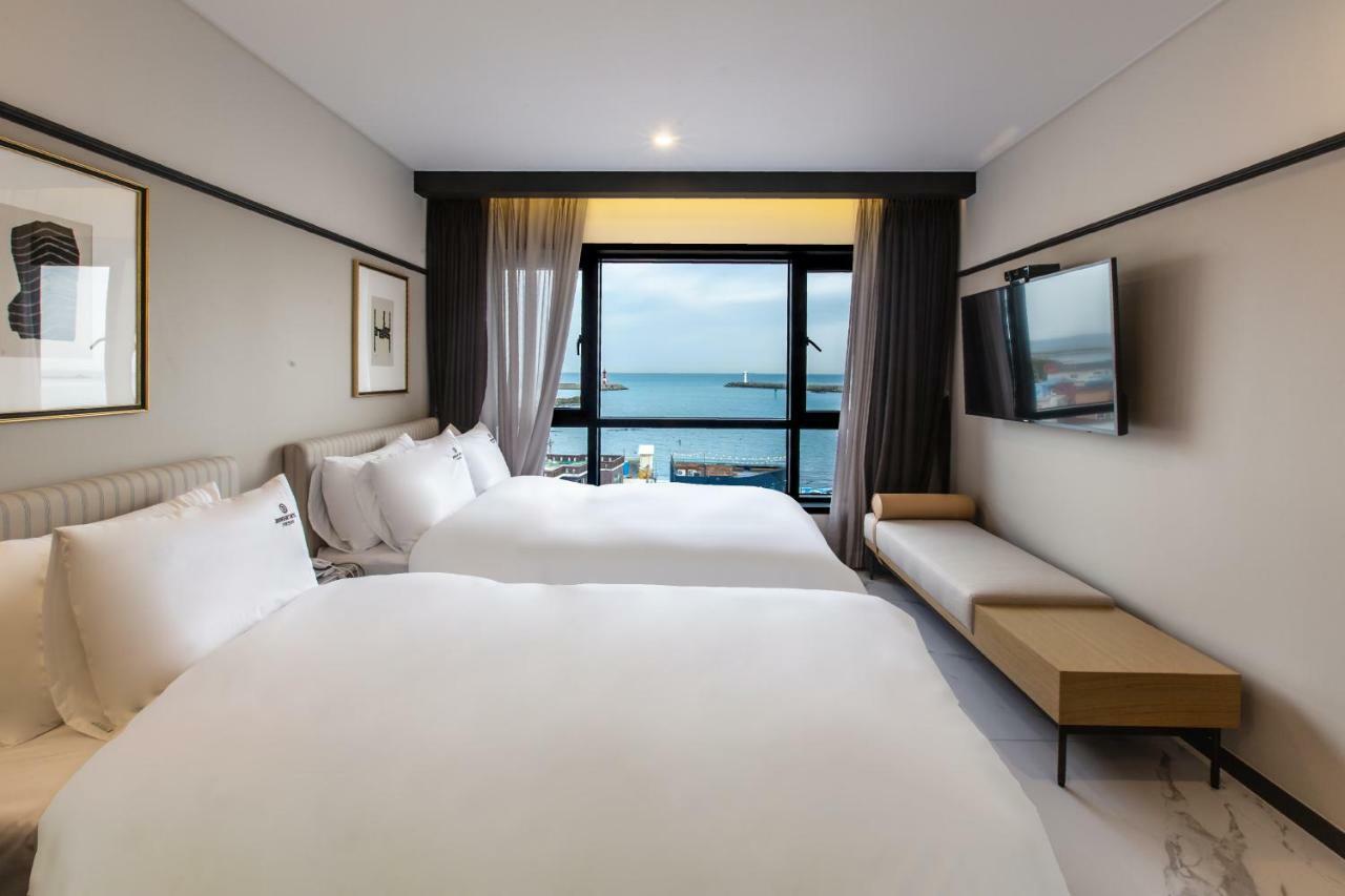 Brown Dot Gijang Yeonhwari Hotel Busan Bagian luar foto