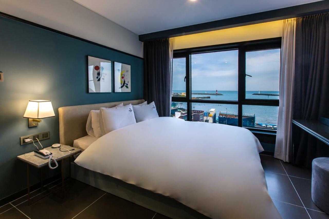 Brown Dot Gijang Yeonhwari Hotel Busan Bagian luar foto